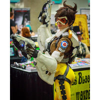 amouranth - BNABsDLAsTv-qwwGbJll-96UMw5iR.jpg